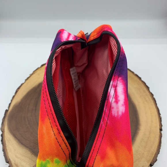 HERSCHEL SUPPLY CO Chapter Dopp Kit - Picture 8 of 8